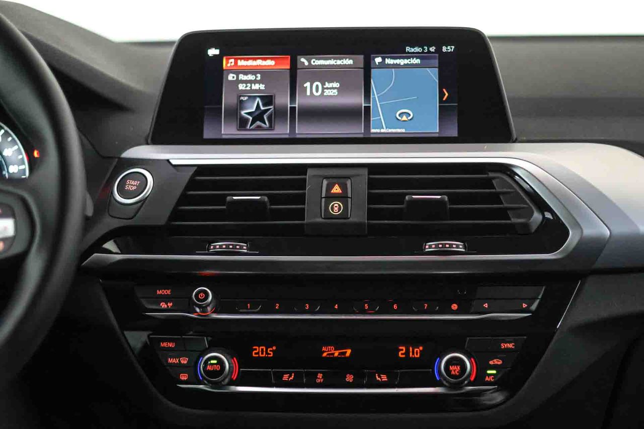 BMW X3 xDrive30e - Foto 48