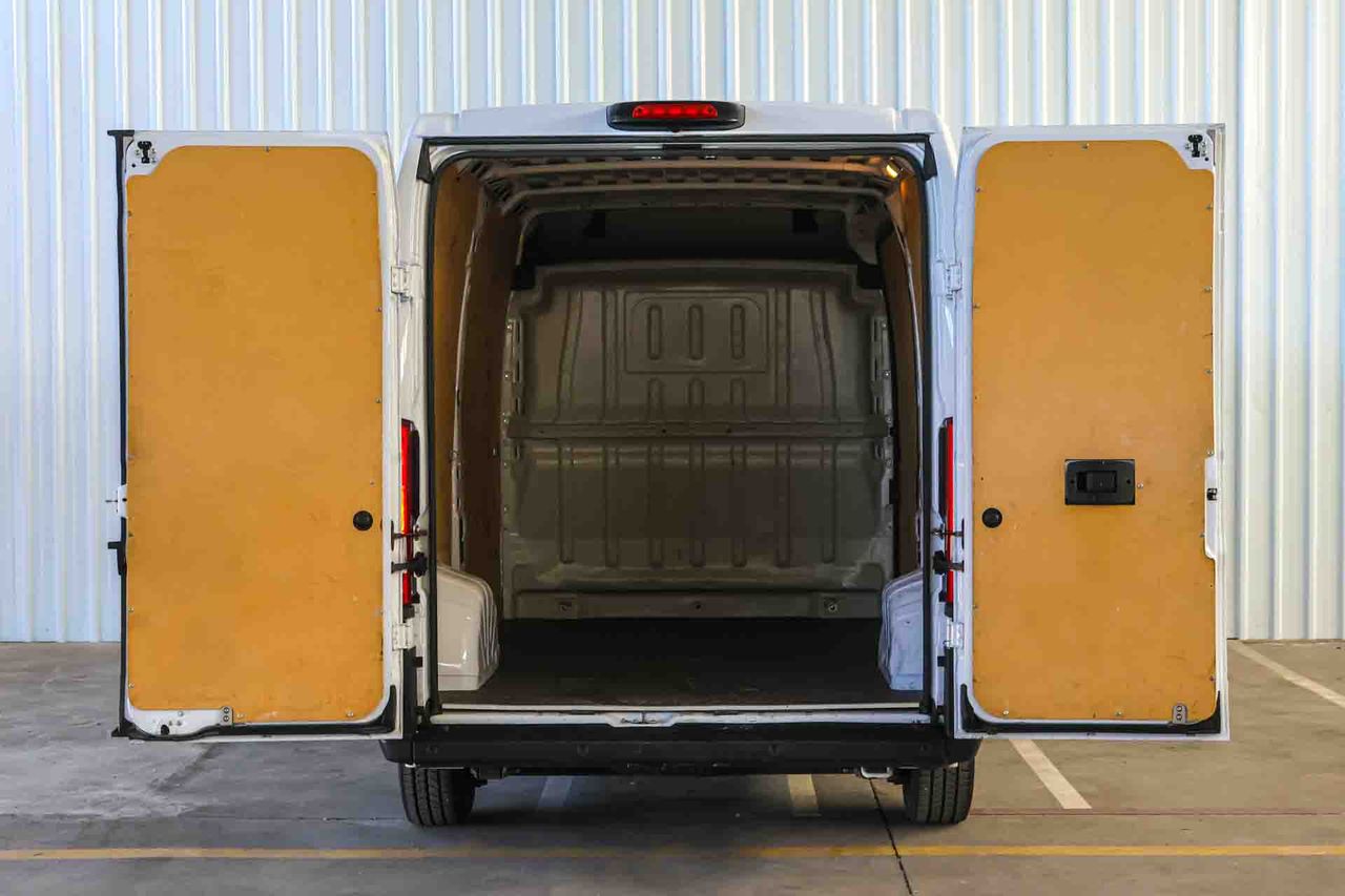 Fiat Ducato 30 L2H2 2.3 Business - Foto 26