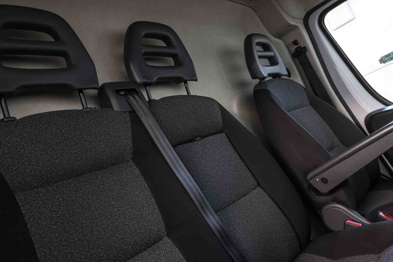 Fiat Ducato 30 L2H2 2.3 Business - Foto 44