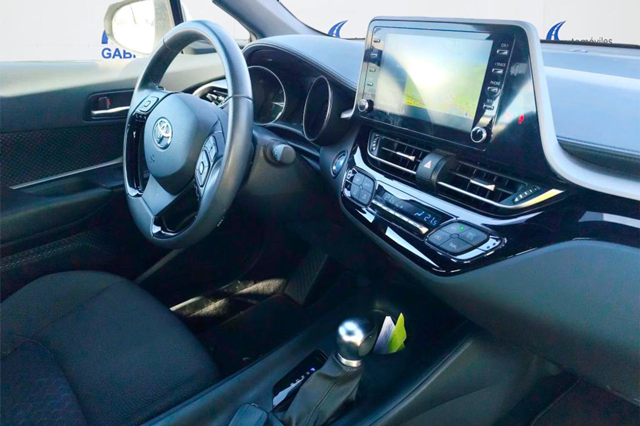 Toyota C-HR 1.8 125H Active - Foto 3