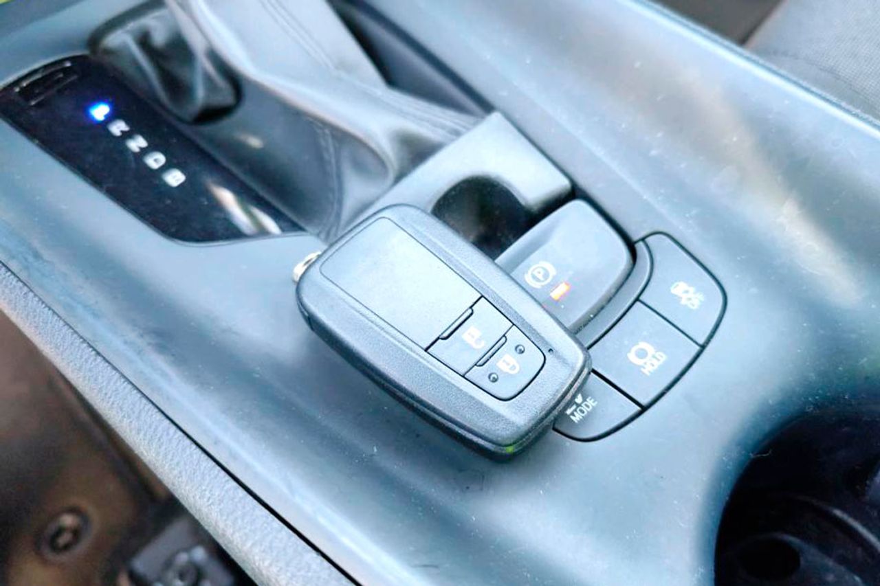 Toyota C-HR 1.8 125H Active - Foto 9