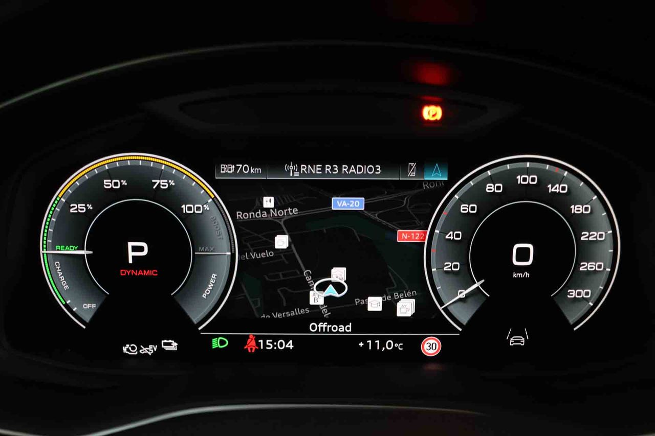 Audi Q8 55 TFSIe 280kW Black Line Pl quattro tip SLine **Techo panorámico** - Foto 68