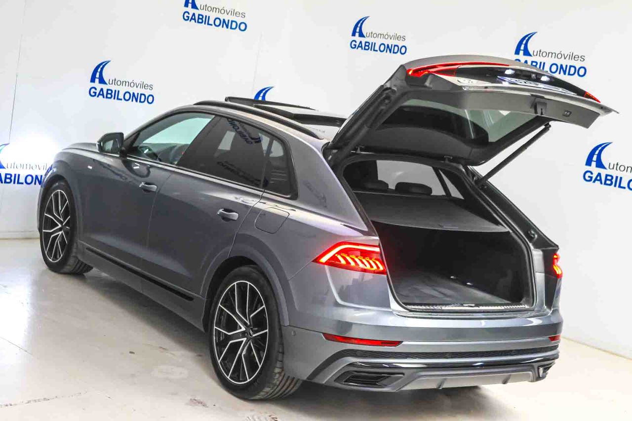 Audi Q8 55 TFSIe 280kW Black Line Pl quattro tip SLine **Techo panorámico** - Foto 26