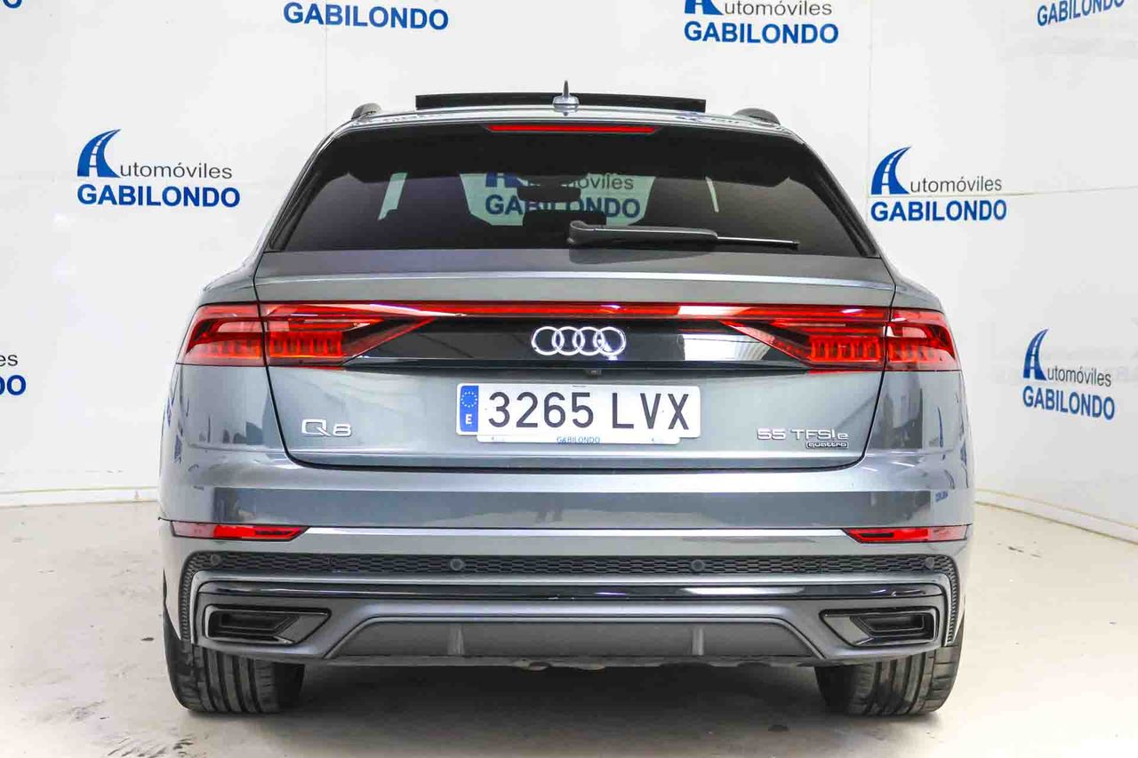 Audi Q8 55 TFSIe 280kW Black Line Pl quattro tip SLine **Techo panorámico** - Foto 5