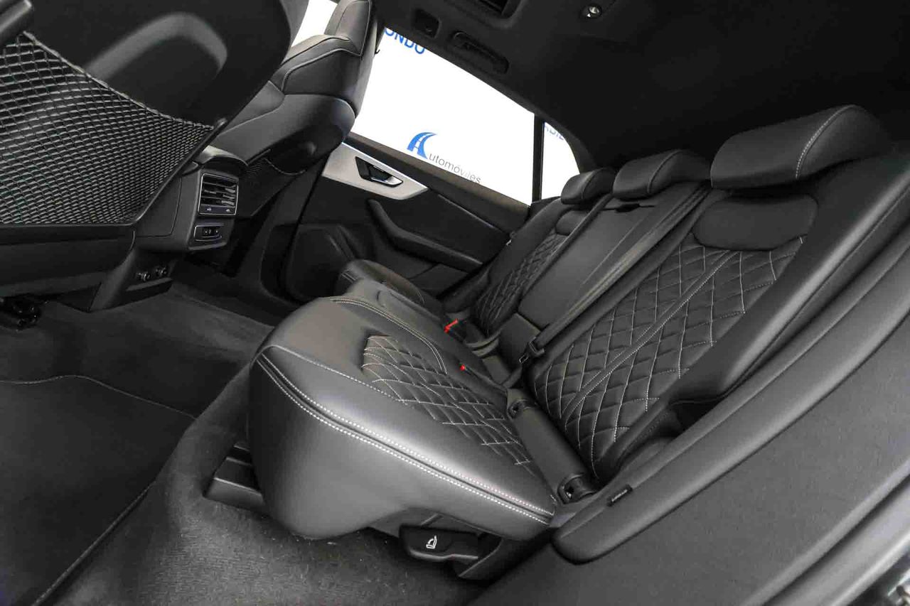 Audi Q8 55 TFSIe 280kW Black Line Pl quattro tip SLine **Techo panorámico** - Foto 56