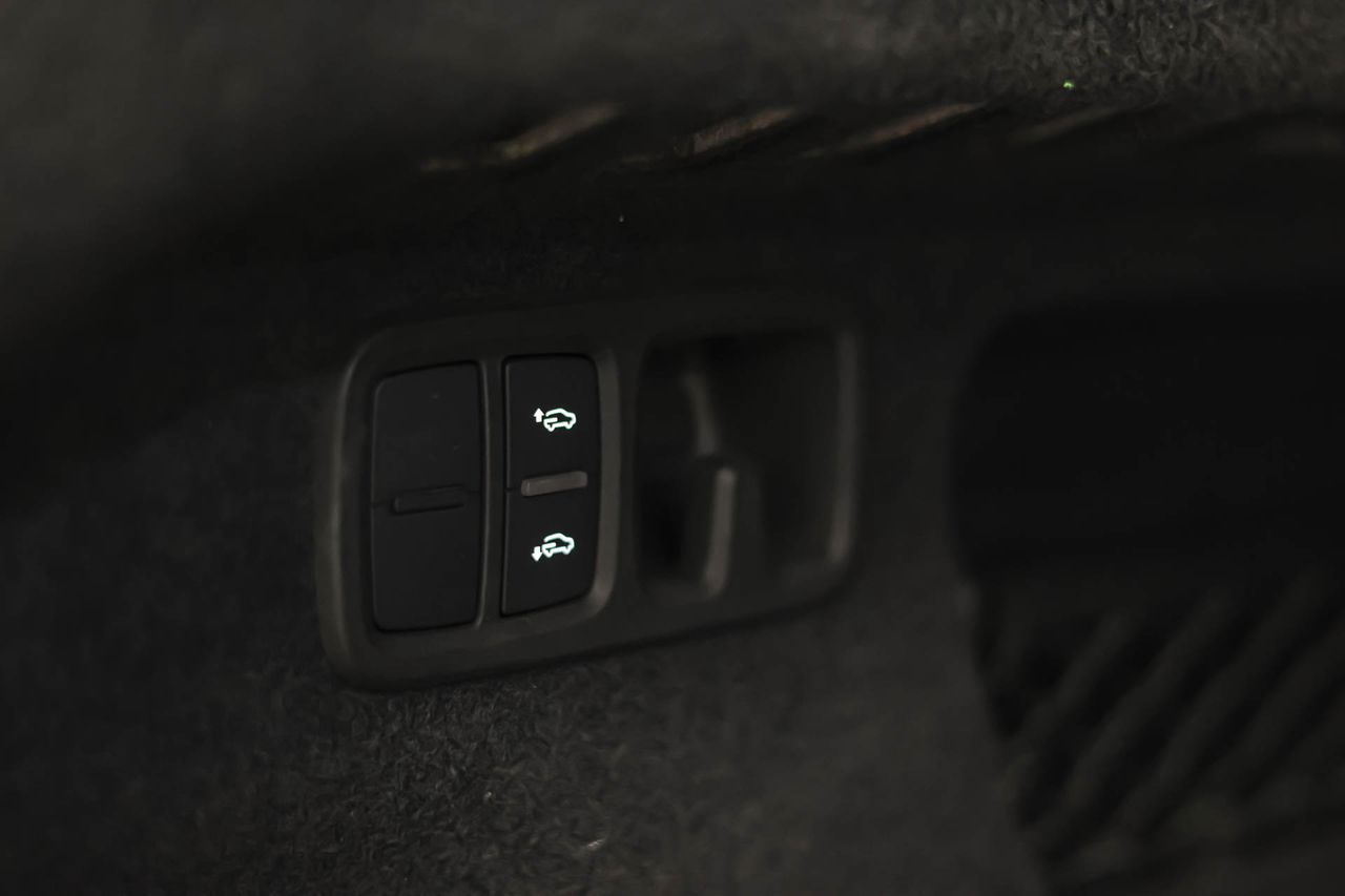 Audi Q8 55 TFSIe 280kW Black Line Pl quattro tip SLine **Techo panorámico** - Foto 65