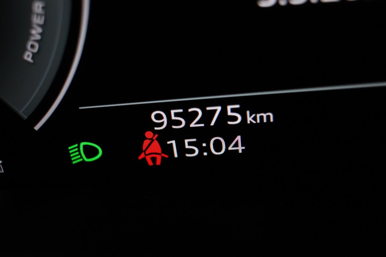 Audi Q8 55 TFSIe 280kW Black Line Pl quattro tip SLine **Techo panorámico** - Foto 7