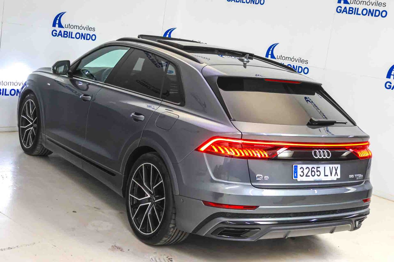 Audi Q8 55 TFSIe 280kW Black Line Pl quattro tip SLine **Techo panorámico** - Foto 18