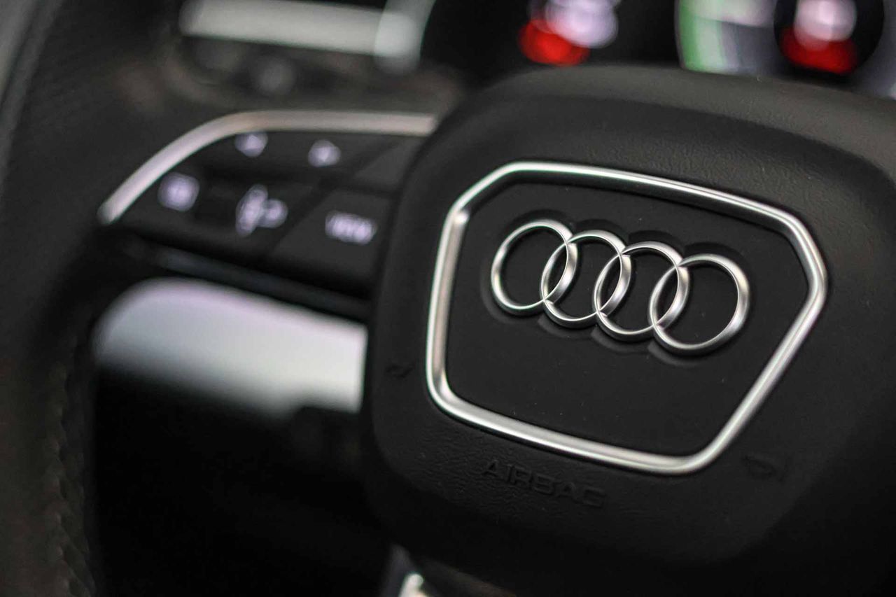 Audi Q8 55 TFSIe 280kW Black Line Pl quattro tip SLine **Techo panorámico** - Foto 42