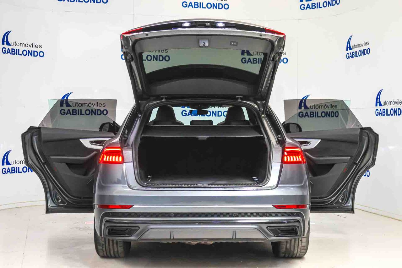 Audi Q8 55 TFSIe 280kW Black Line Pl quattro tip SLine **Techo panorámico** - Foto 30