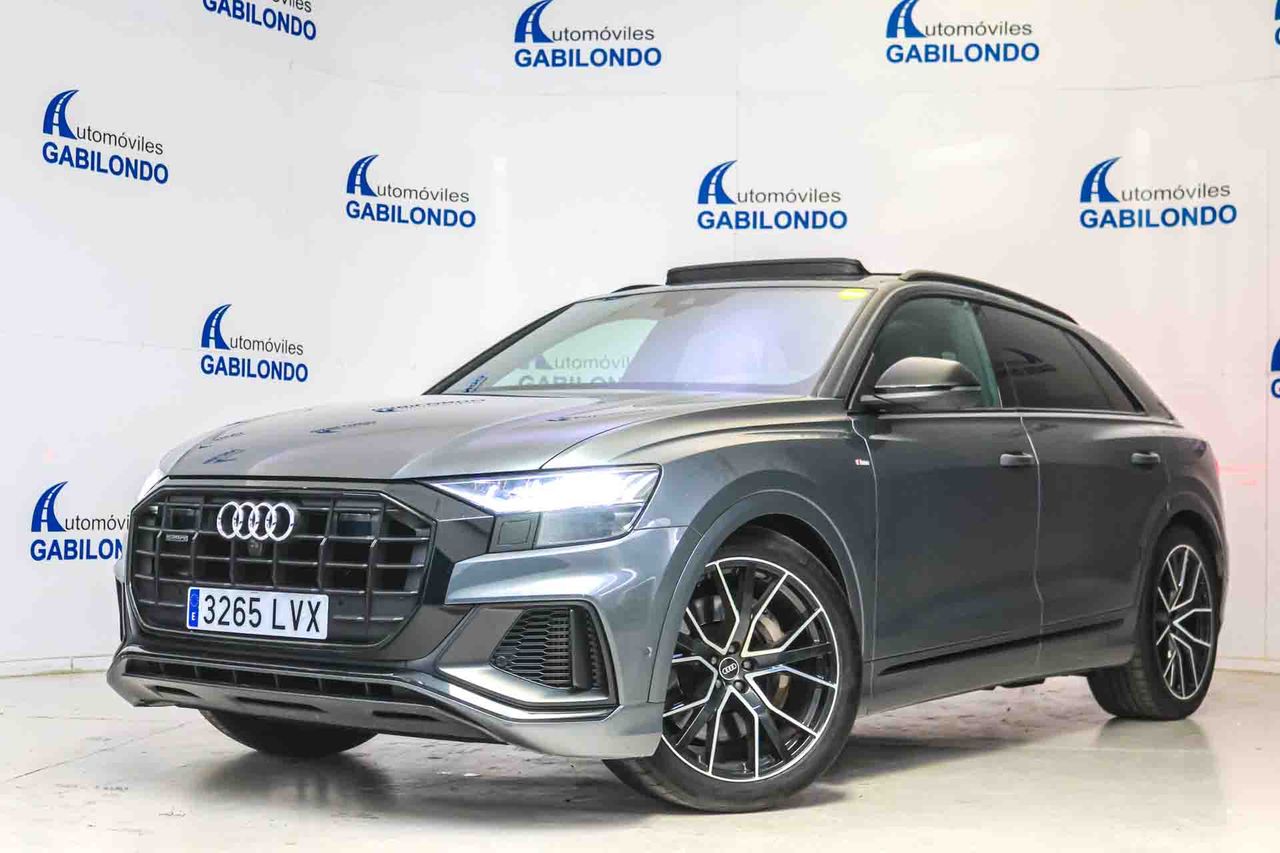 Audi Q8 55 TFSIe 280kW Black Line Pl quattro tip SLine **Techo panorámico** - Foto 13