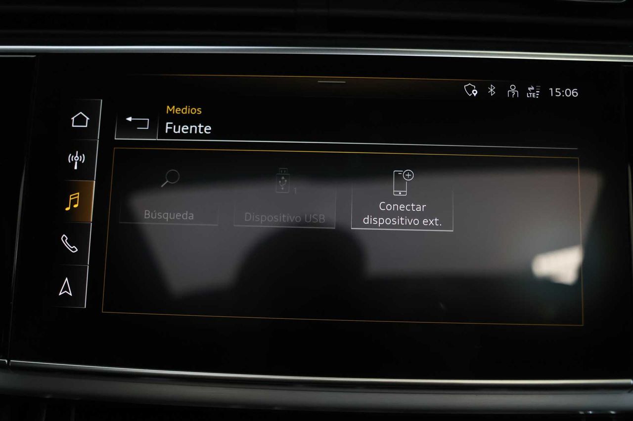 Audi Q8 55 TFSIe 280kW Black Line Pl quattro tip SLine **Techo panorámico** - Foto 74