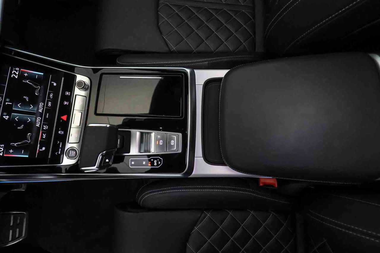 Audi Q8 55 TFSIe 280kW Black Line Pl quattro tip SLine **Techo panorámico** - Foto 39