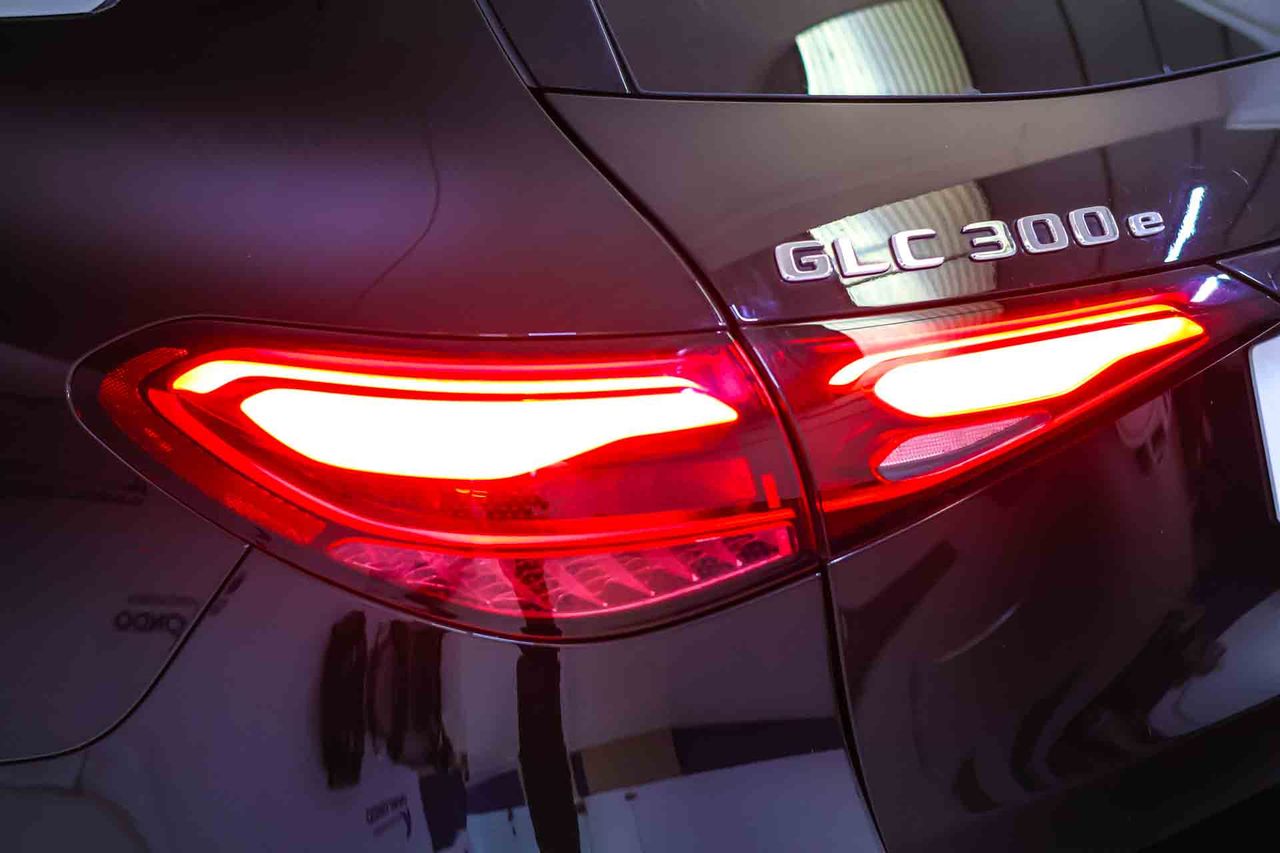 Mercedes GLC GLC 300 e 4MATIC - Foto 20