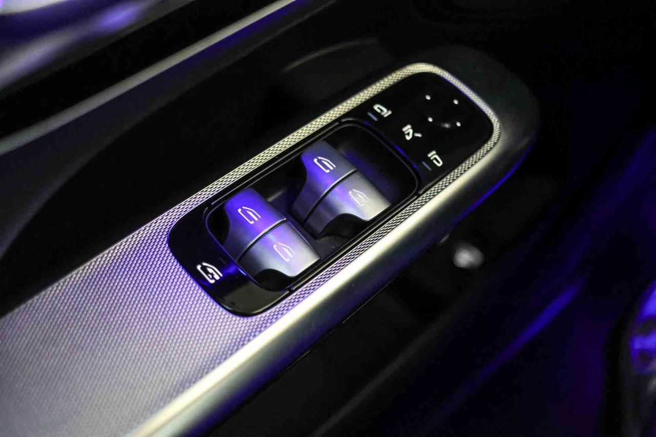 Mercedes GLC GLC 300 e 4MATIC - Foto 34