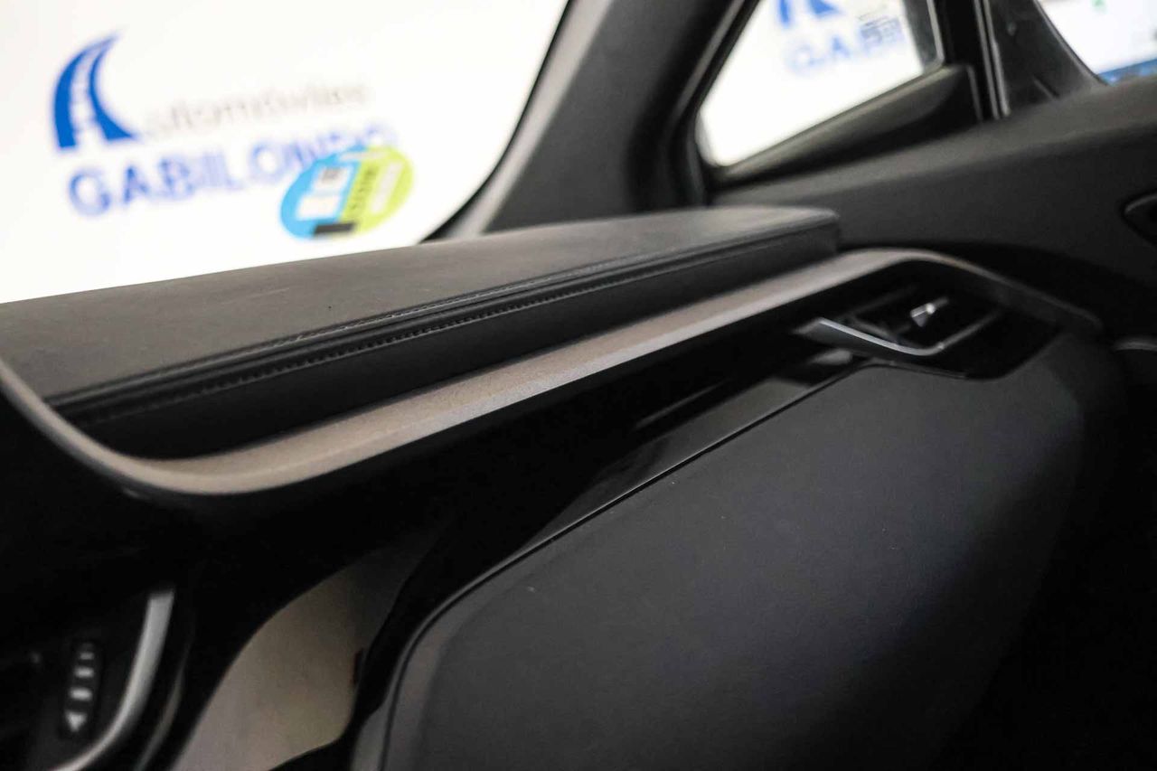 Toyota C-HR 1.8 125H Active - Foto 48