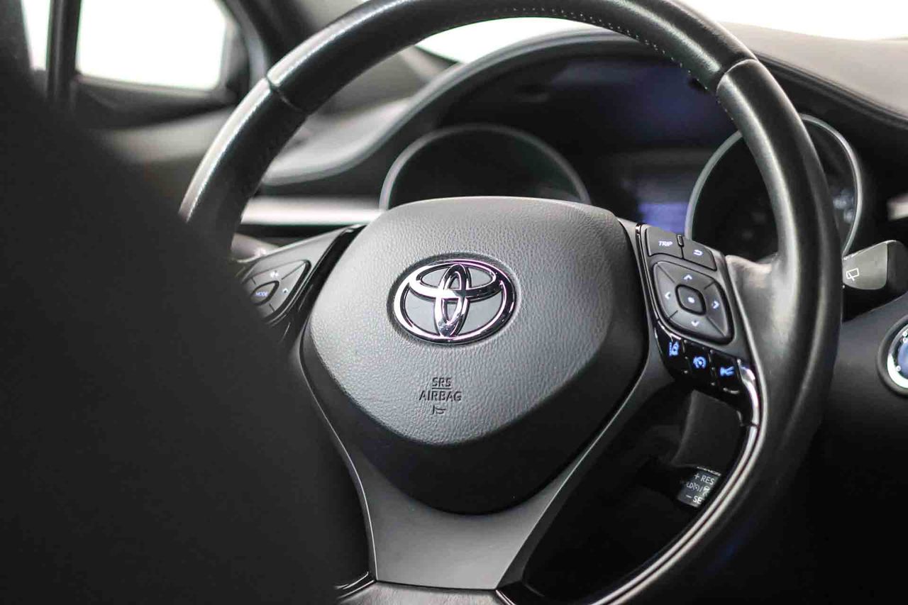 Toyota C-HR 1.8 125H Active - Foto 33