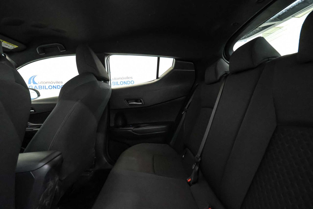 Toyota C-HR 1.8 125H Active - Foto 49