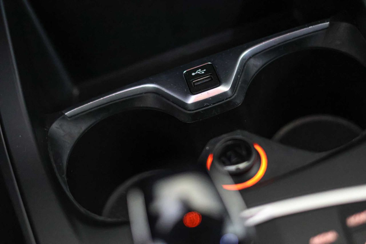BMW Serie 1 116d Business Design - Foto 45