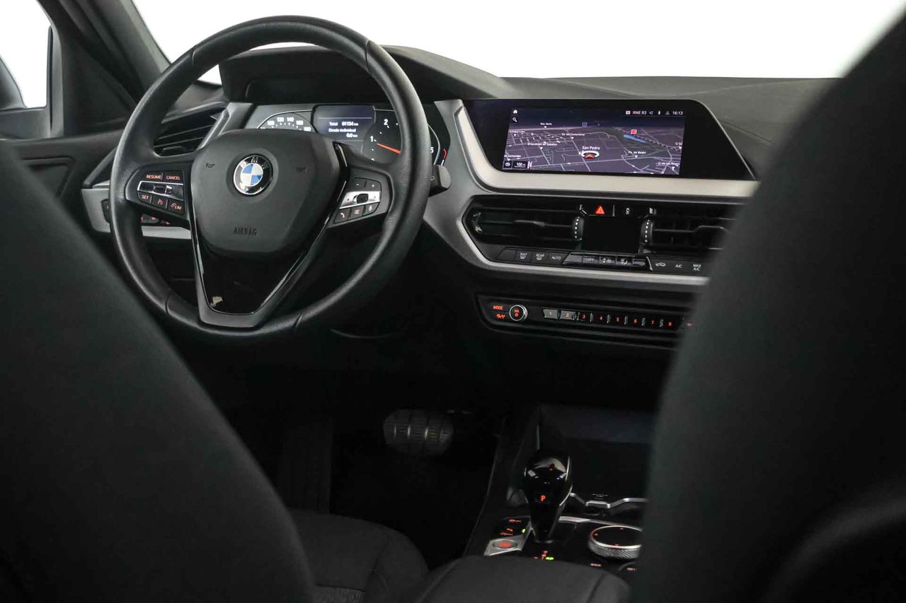 BMW Serie 1 116d Business Design - Foto 34