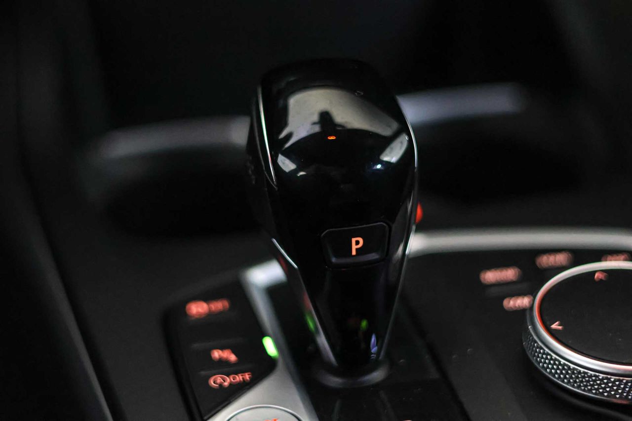 BMW Serie 1 116d Business Design - Foto 43