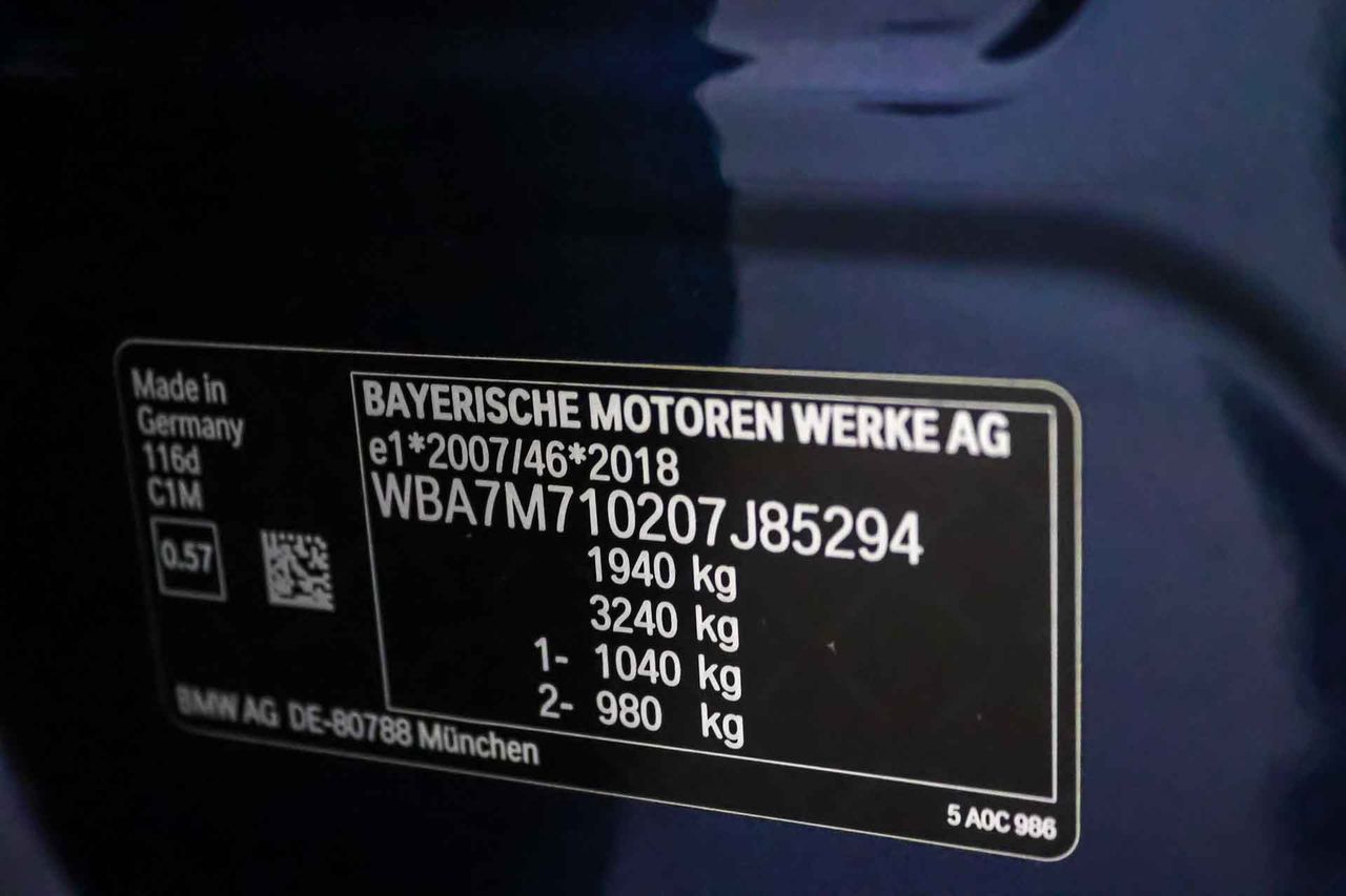 BMW Serie 1 116d Business Design - Foto 9