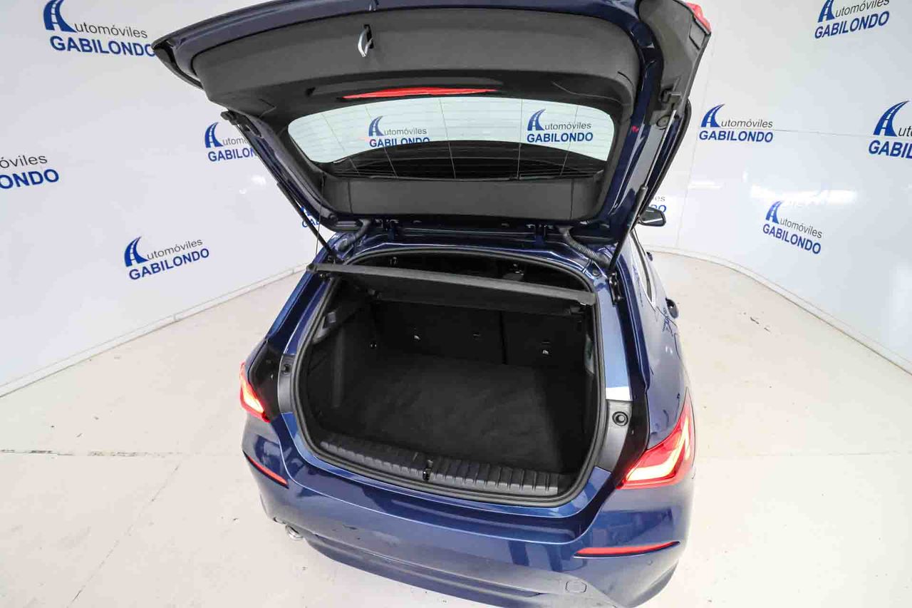 BMW Serie 1 116d Business Design - Foto 52