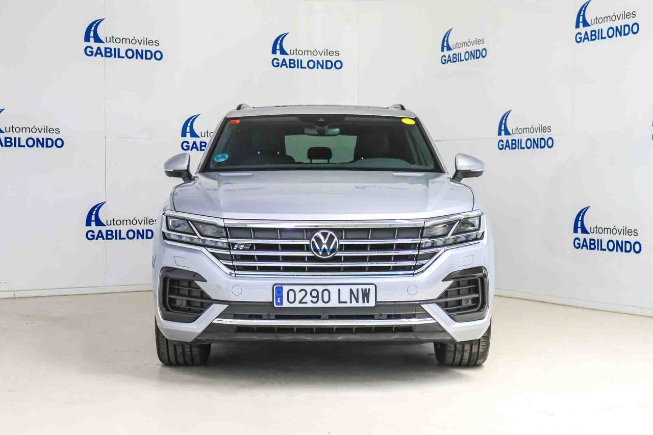 Volkswagen Touareg R-Line 3.0 V6 TDI 170kW Tip 4M **Techo solar** - Foto 3