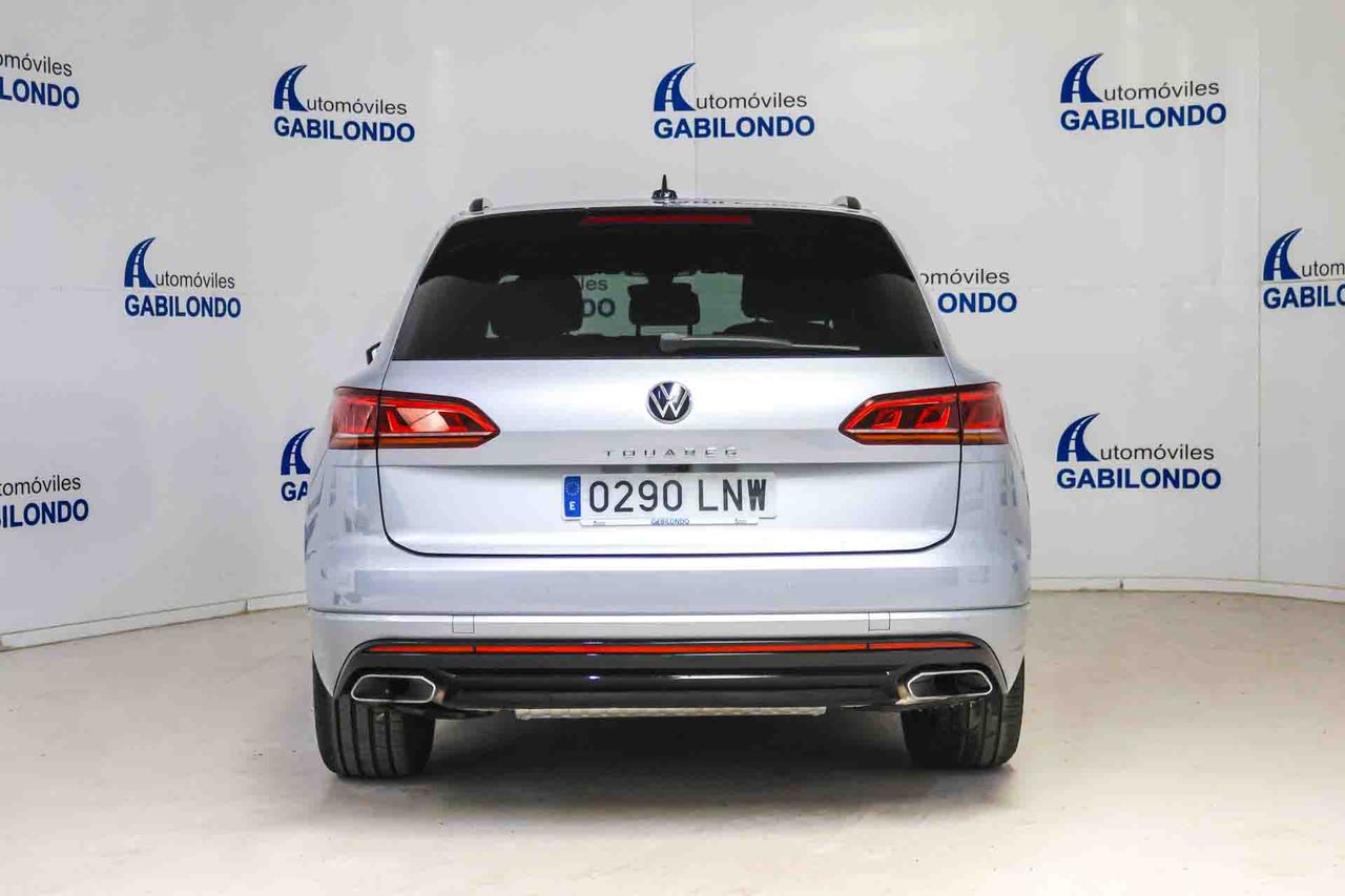 Volkswagen Touareg R-Line 3.0 V6 TDI 170kW Tip 4M **Techo solar** - Foto 5