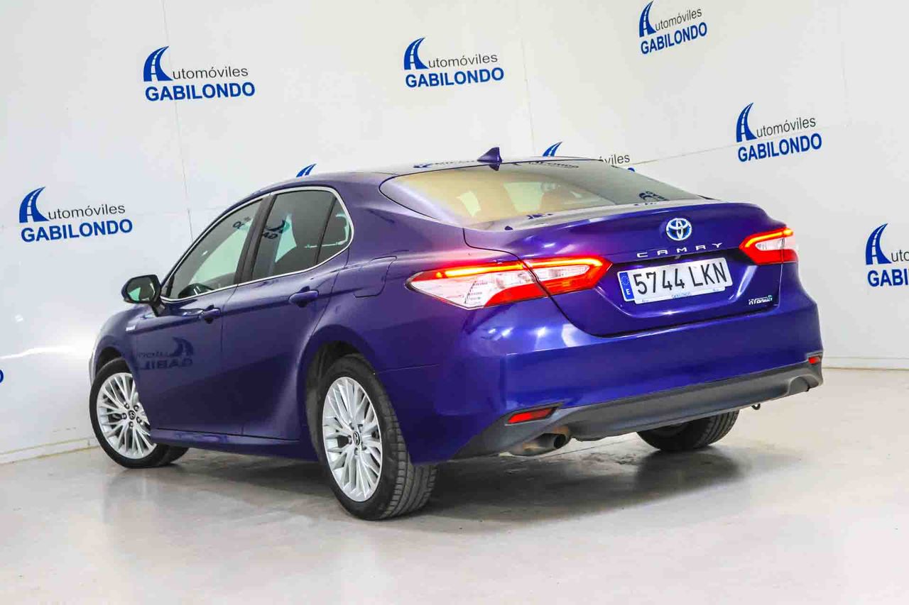 Toyota Camry 2.5 220H Advance - Foto 14
