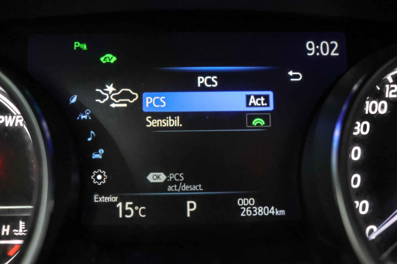 Toyota Camry 2.5 220H Advance - Foto 59