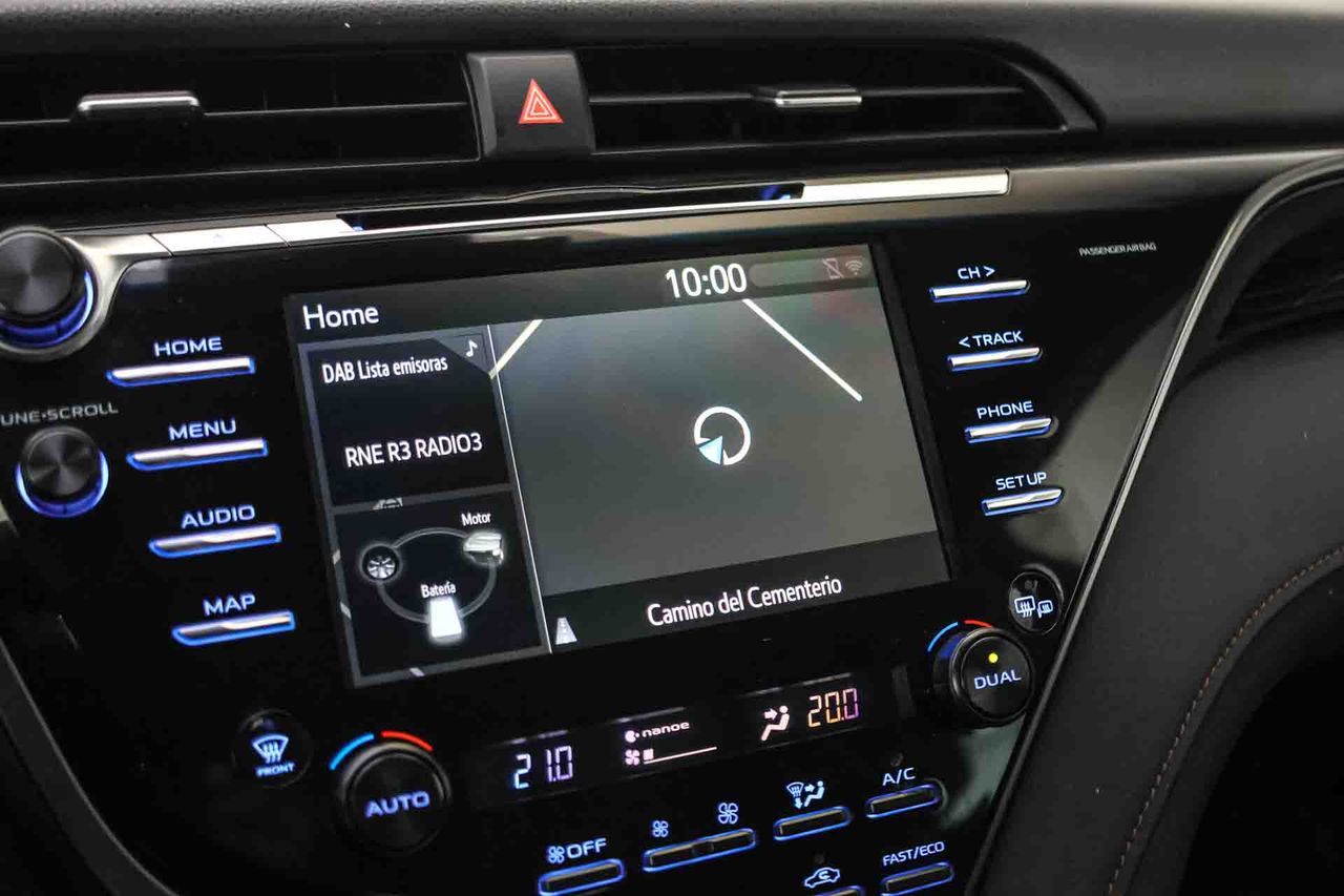 Toyota Camry 2.5 220H Advance - Foto 53