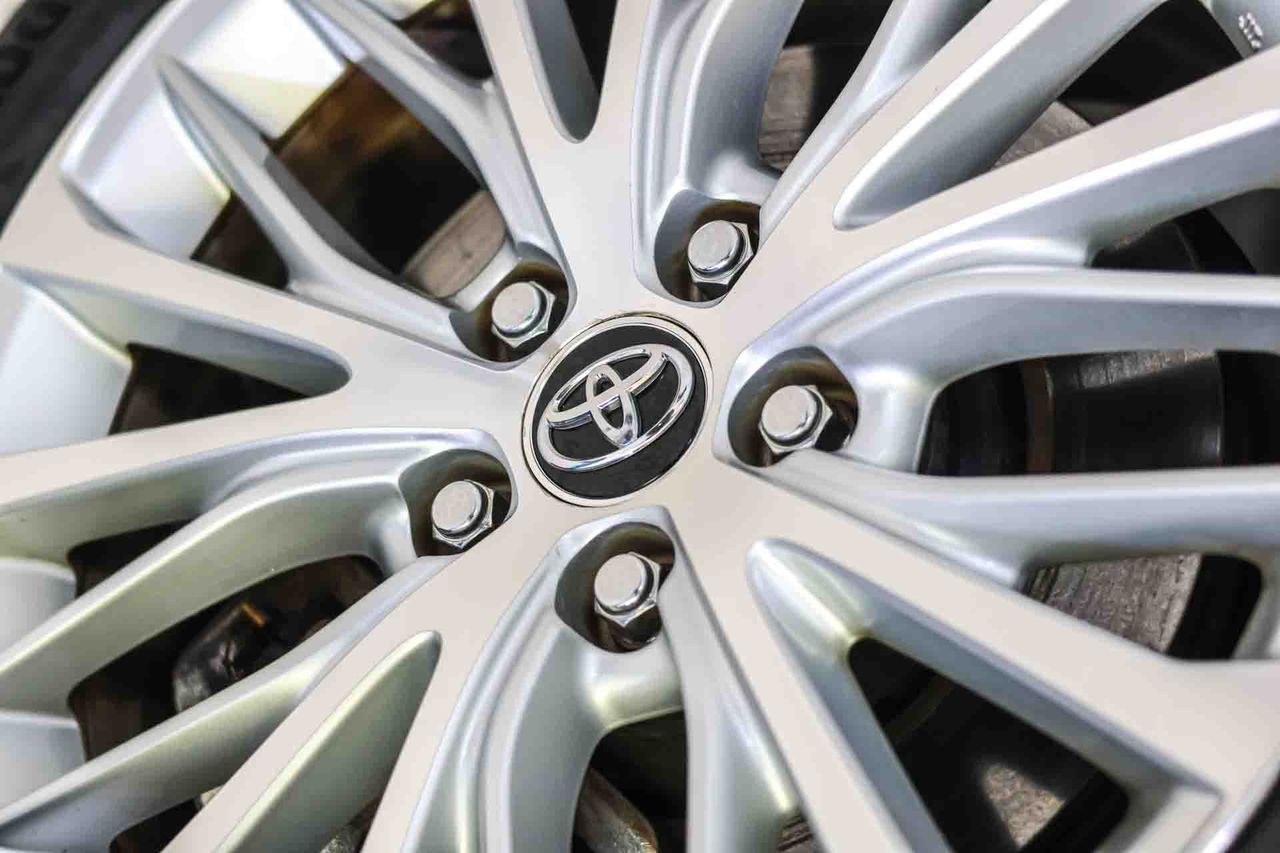 Toyota Camry 2.5 220H Advance - Foto 19