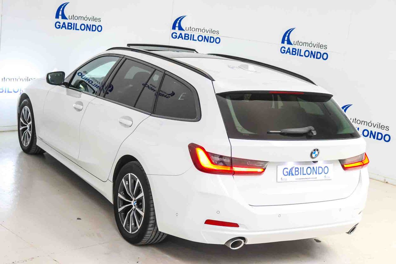 BMW Serie 3 318d Touring Auto - Foto 14