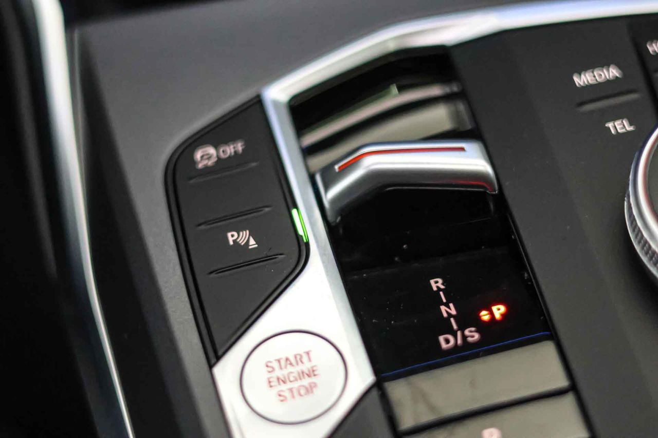 BMW Serie 3 318d Touring Auto - Foto 43