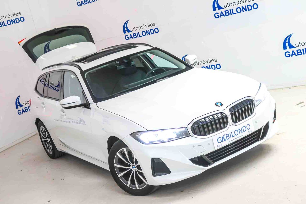 BMW Serie 3 318d Touring Auto - Foto 21