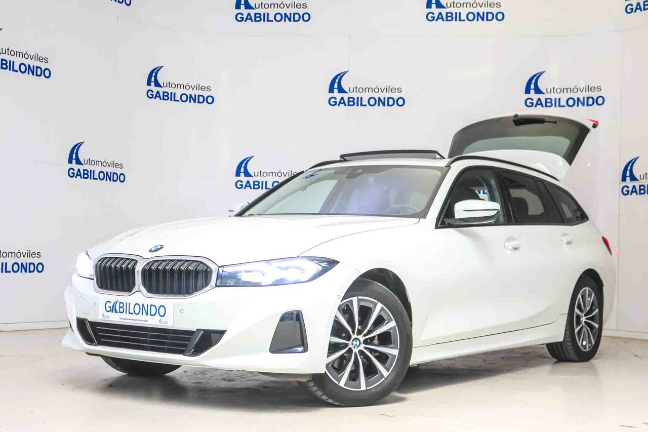 BMW Serie 3 318d Touring Auto - Foto 17