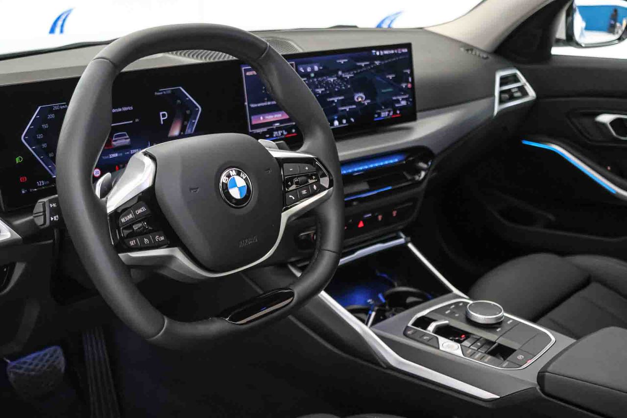 BMW Serie 3 318d Touring Auto - Foto 6