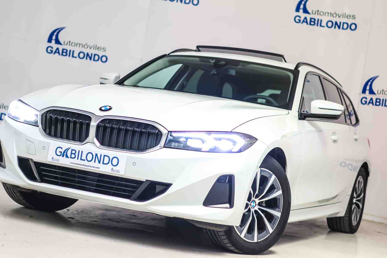 BMW Serie 3 318d Touring Auto - Foto 26