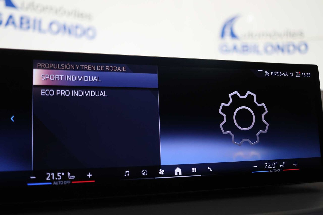 BMW Serie 3 318d Touring Auto - Foto 73