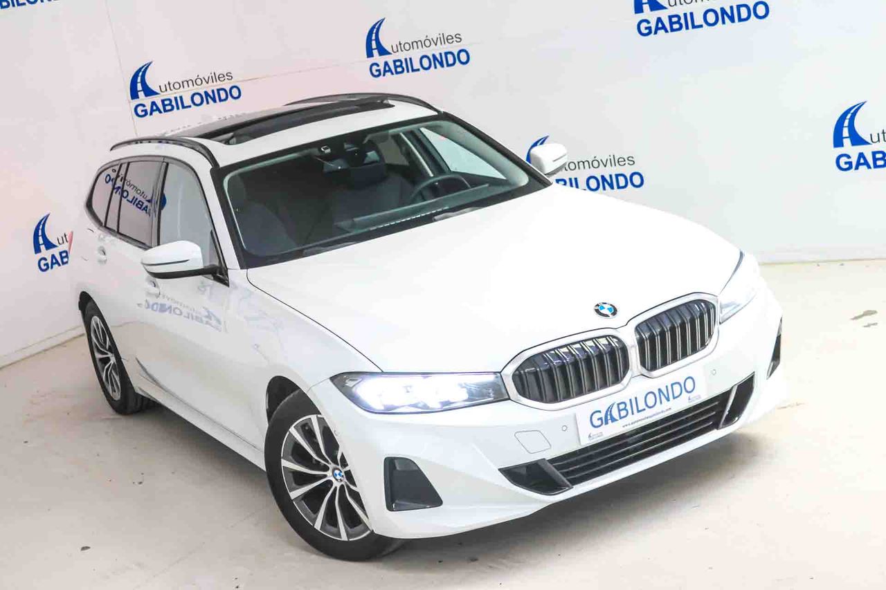 BMW Serie 3 318d Touring Auto - Foto 13