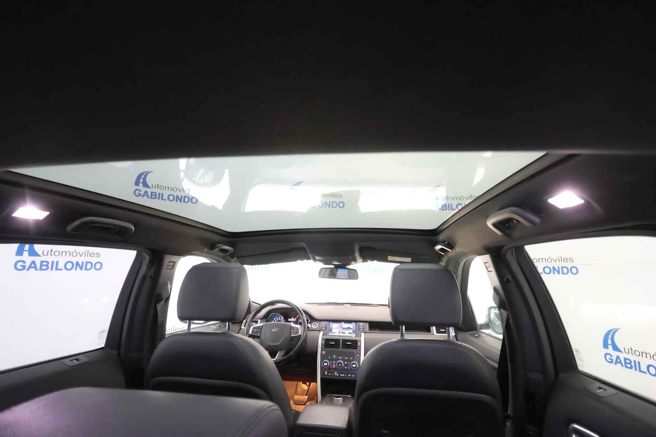 Land-Rover Discovery Sport SD4 4WD HSE 7 asientos **Techo panorámico** - Foto 19