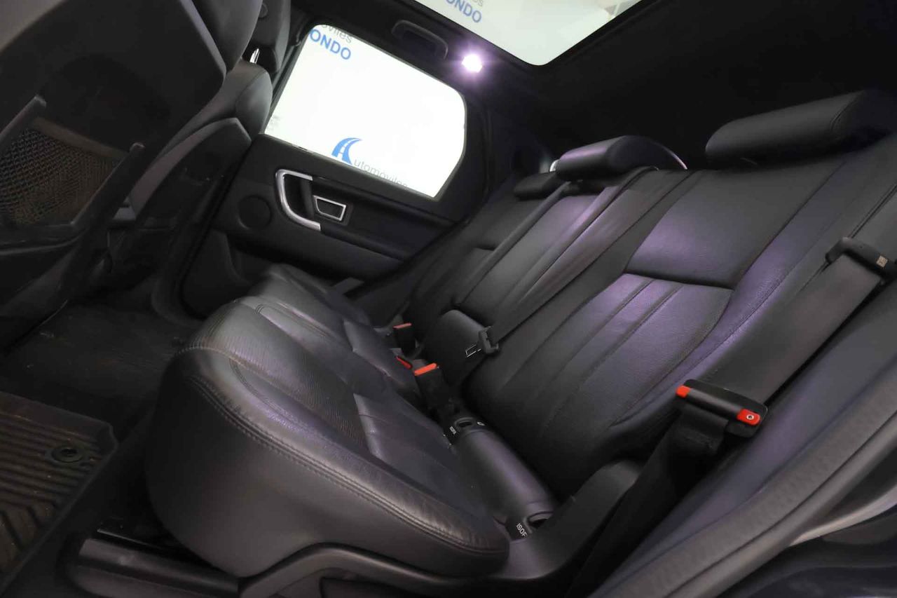 Land-Rover Discovery Sport SD4 4WD HSE 7 asientos **Techo panorámico** - Foto 13