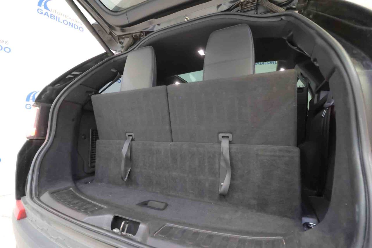 Land-Rover Discovery Sport SD4 4WD HSE 7 asientos **Techo panorámico** - Foto 18
