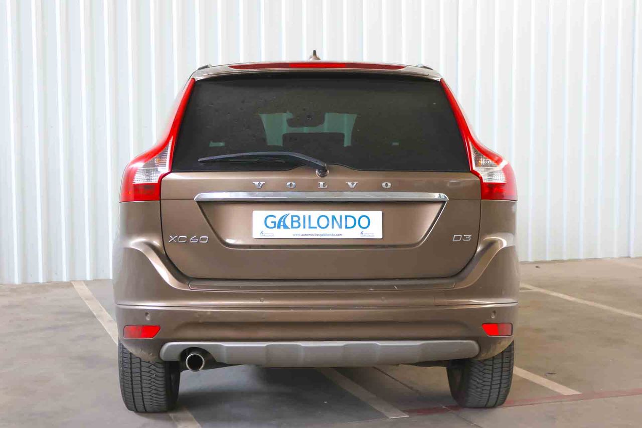 Volvo XC60 2.0 D3 Momentum Auto - Foto 4