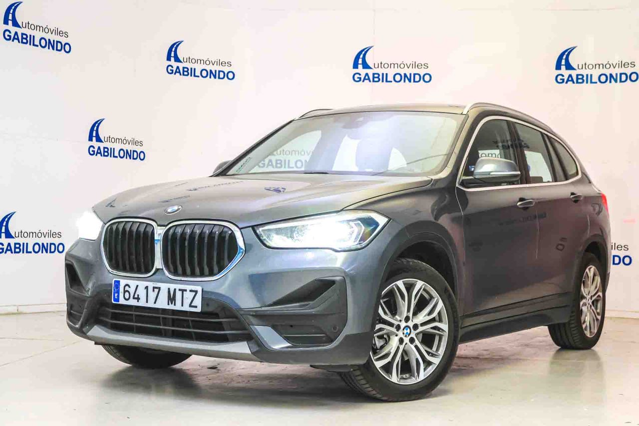 BMW X1 sDrive18i - Foto 11