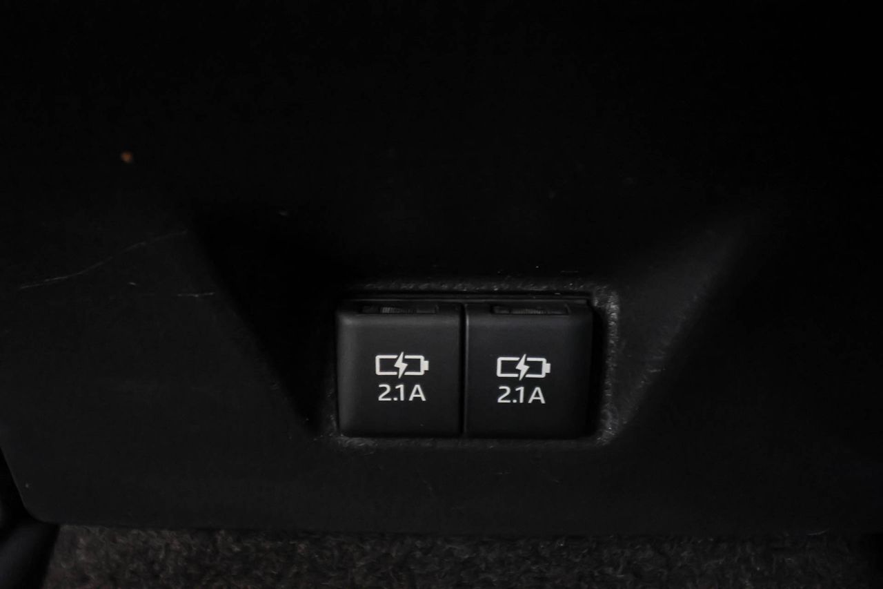Toyota Camry 2.5 220H Advance - Foto 45