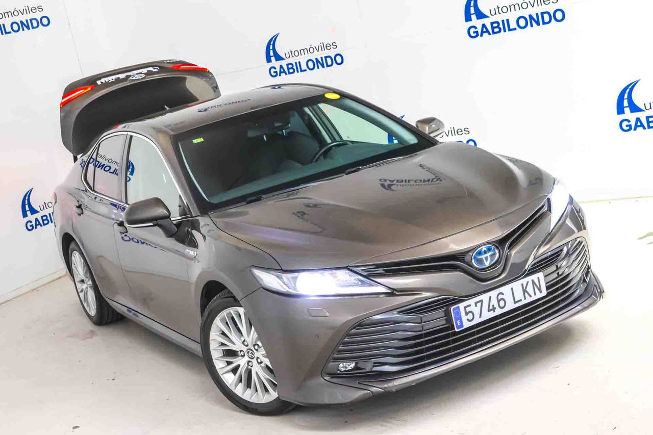 Toyota Camry 2.5 220H Advance - Foto 20