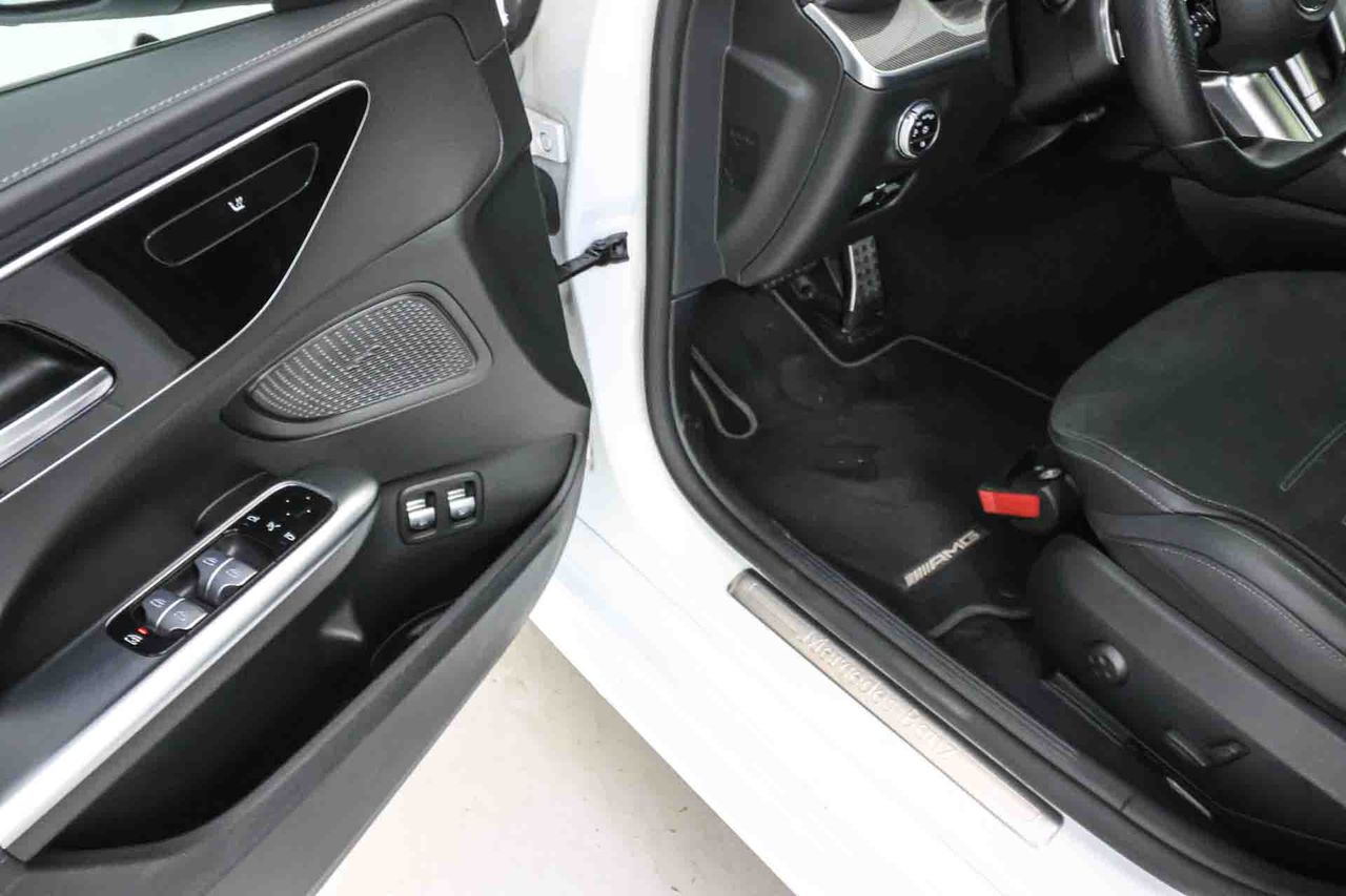 Mercedes Clase C C 300 e Estate AMG Line - Foto 37
