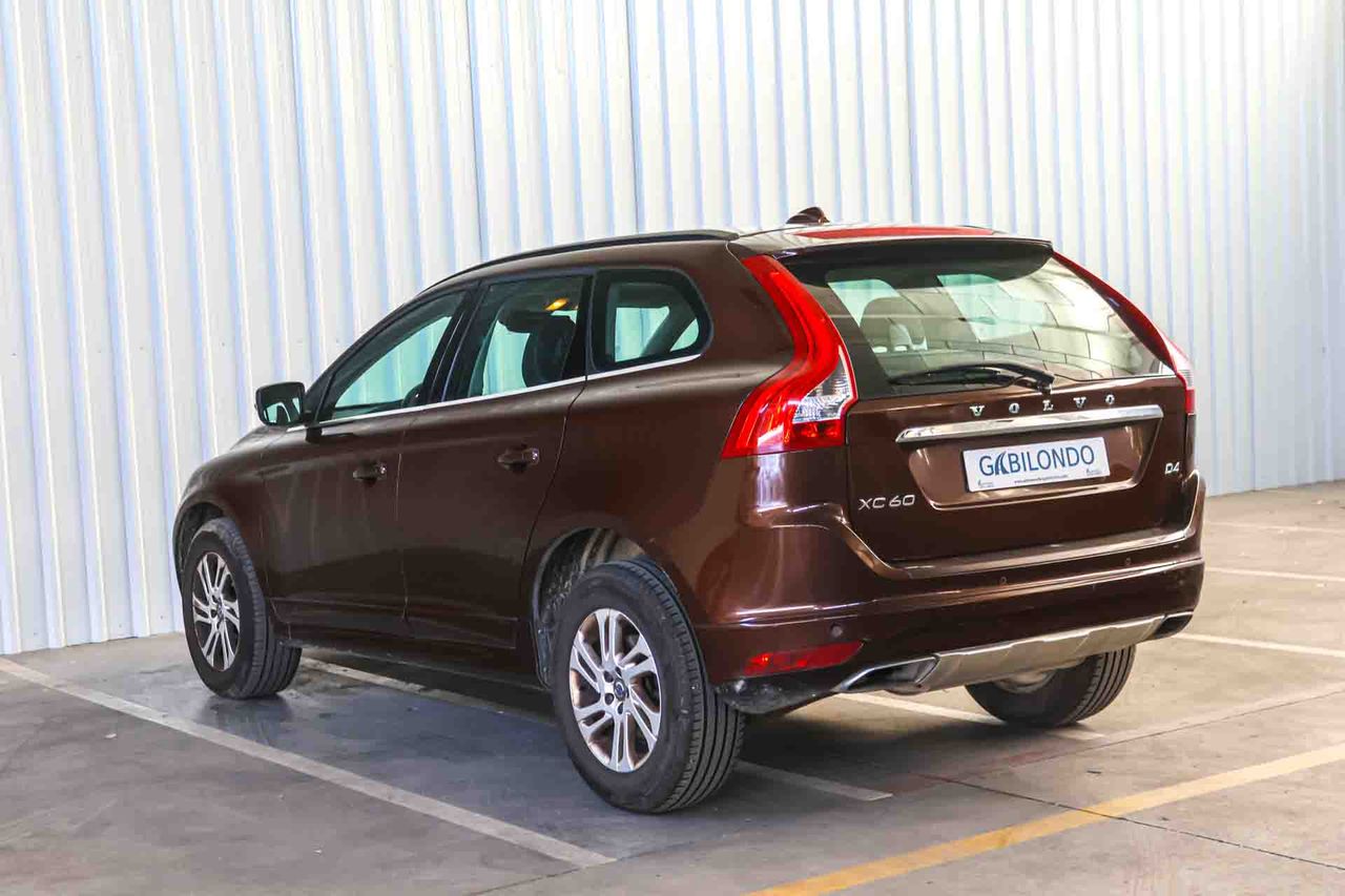 Volvo XC60 2.0 D4 Momentum - Foto 7